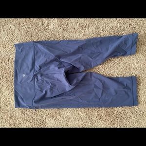 lulu lemon crop leggings